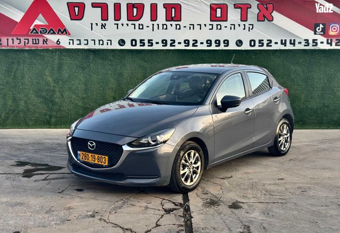 מודעת רכב מאזדה 2