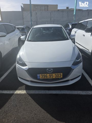 מודעת רכב מאזדה 2