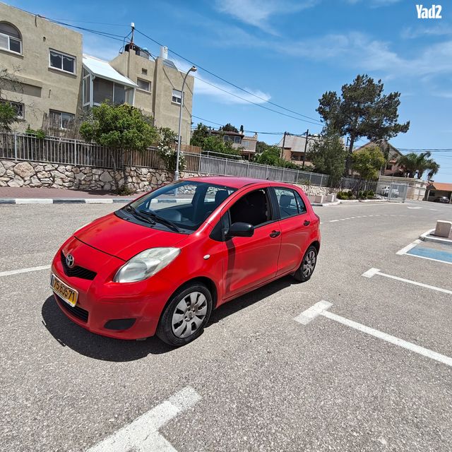 מודעת רכב טויוטה יאריס