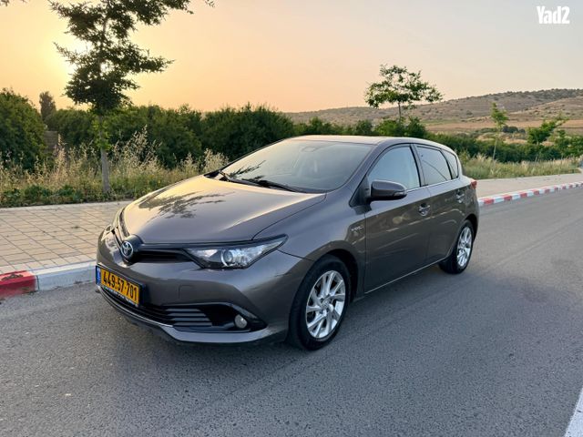 מודעת רכב טויוטה אוריס
