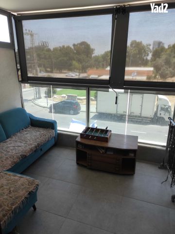 אפרים צור 10