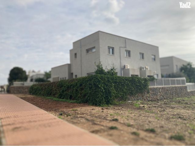 בדולח 14