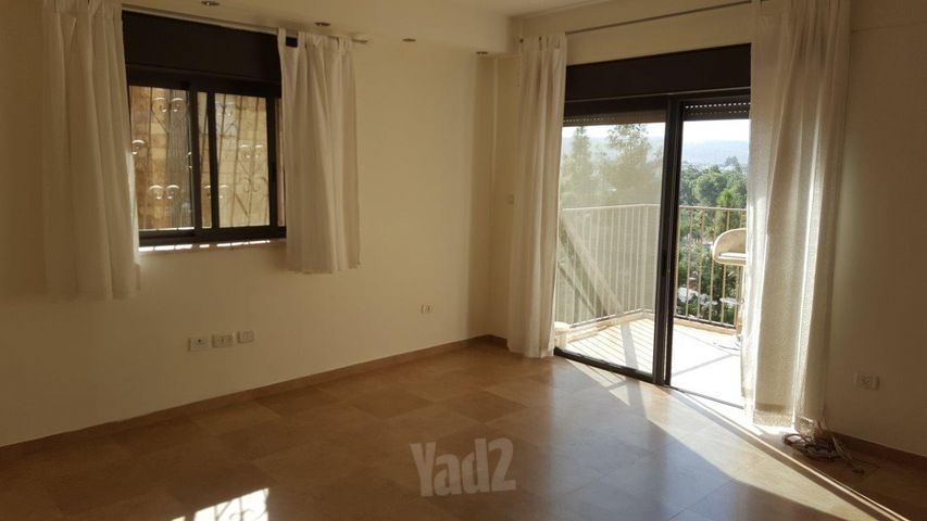 דירה למכירה בירושלים (תיווך) — 2