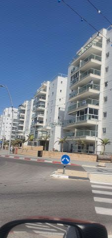 שדרות ירושלים 
