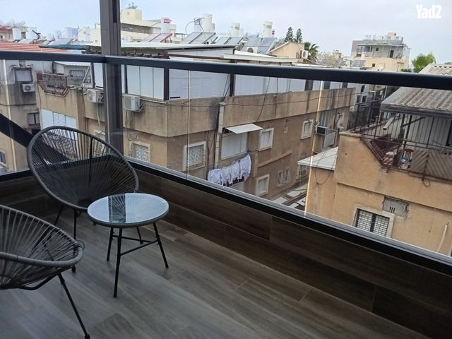 קיבוץ גלויות 