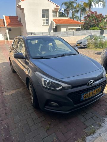 מודעת רכב יונדאי i20