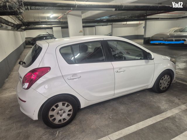 מודעת רכב יונדאי i20