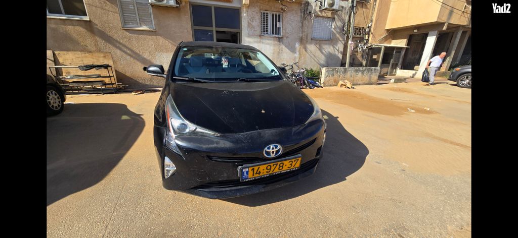 מודעת רכב טויוטה פריוס