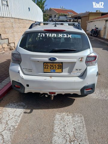 מודעת רכב סובארו XV