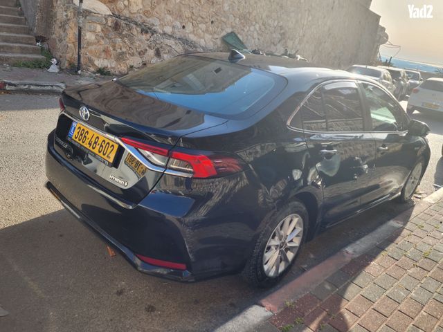 מודעת רכב טויוטה קורולה