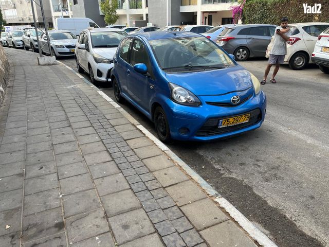 מודעת רכב טויוטה אייגו