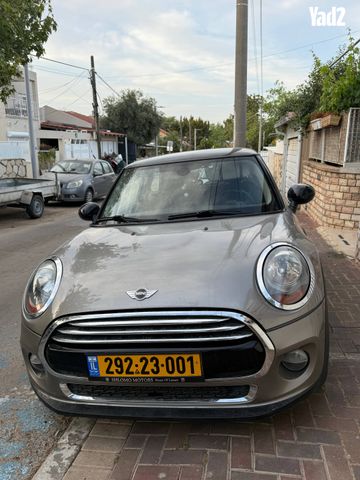 מודעת רכב מיני קופר