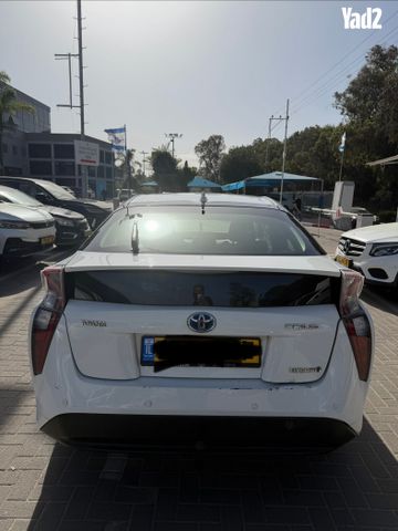 מודעת רכב טויוטה פריוס
