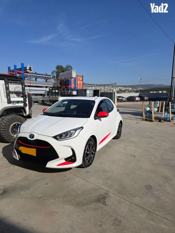 מודעת רכב טויוטה יאריס