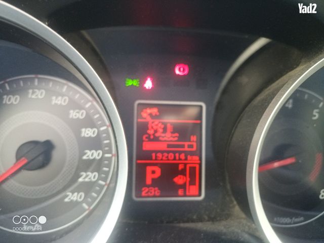 מודעת רכב מיצובישי לנסר