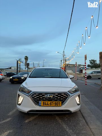 מודעת רכב יונדאי איוניק