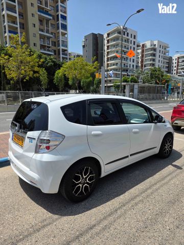 מודעת רכב הונדה ג'אז 