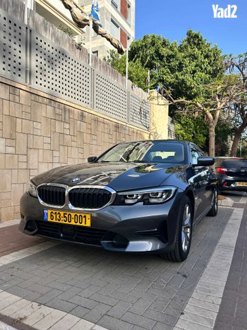 מודעת רכב ב מ וו סדרה 3