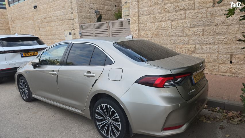 מודעת רכב טויוטה קורולה