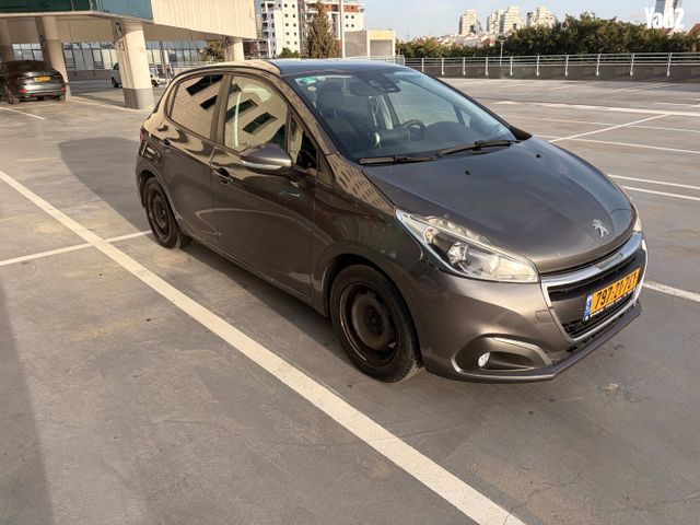 מודעת רכב פיג'ו 208