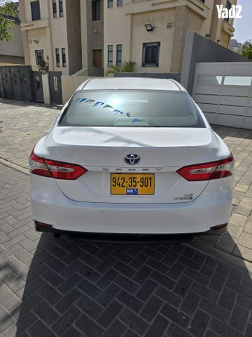 מודעת רכב טויוטה קאמרי