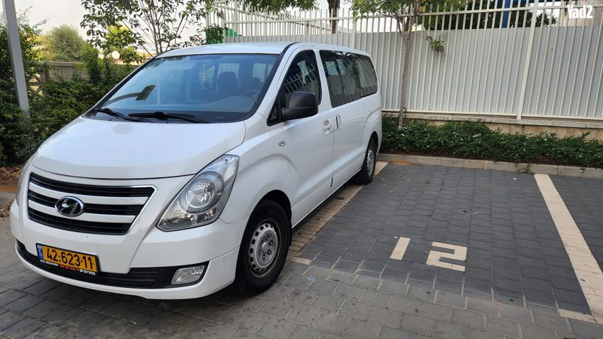 מודעת רכב יונדאי H-1 / i800