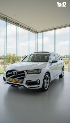 מודעת רכב אאודי Q7