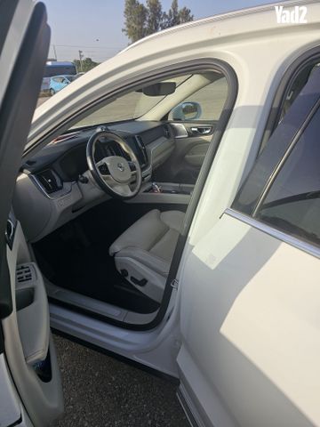 מודעת רכב וולוו XC60