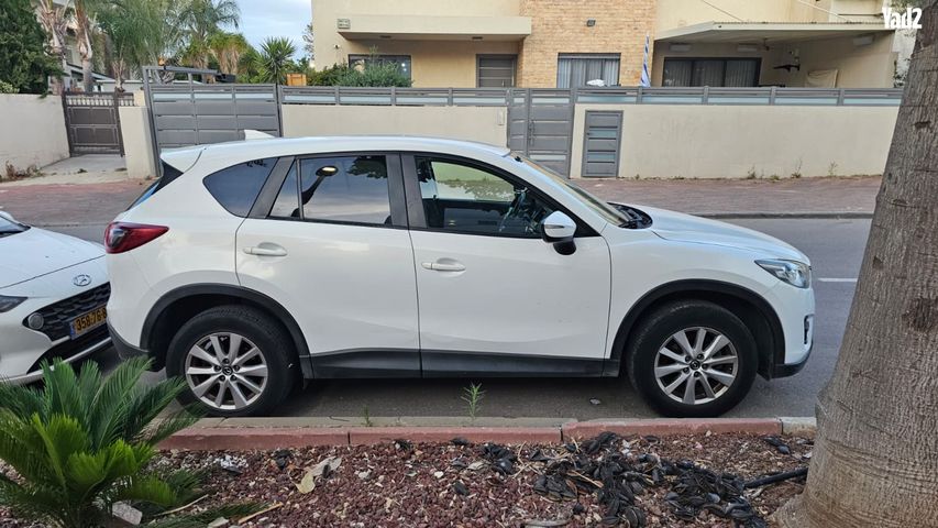 מודעת רכב מאזדה CX-5
