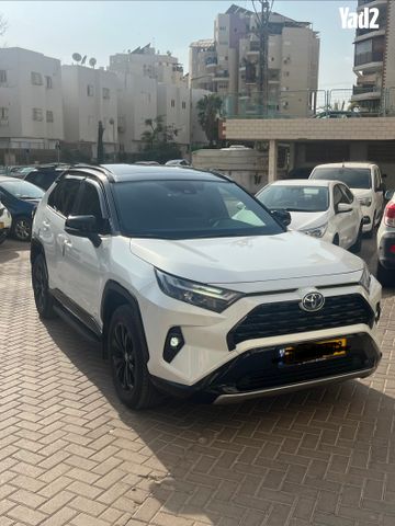 מודעת רכב טויוטה RAV4