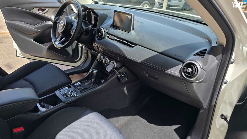 מודעת רכב מאזדה CX-3 2