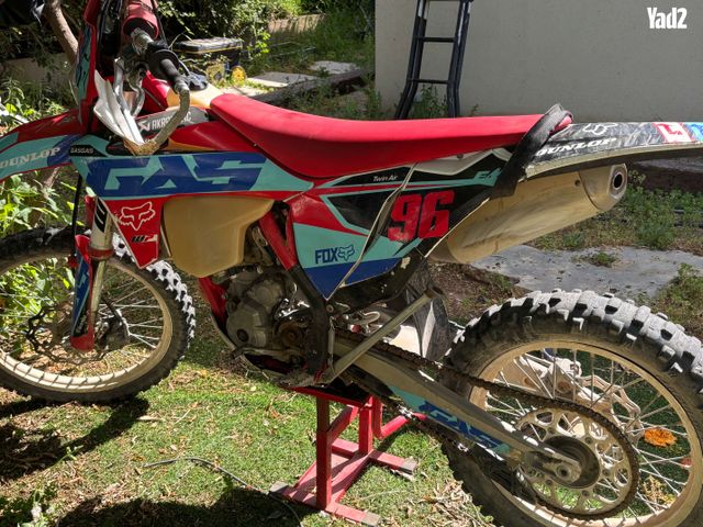 מודעת רכב גאס-גאס EC250F