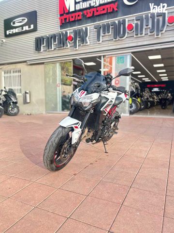 מודעת רכב קאוואסאקי Z900