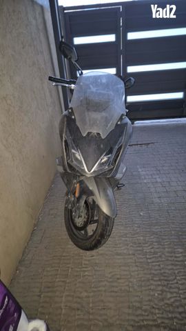 מודעת רכב קימקו דאון-טאון 250ABS