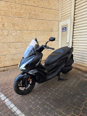 מודעת רכב קימקו Downtown 350i TCS