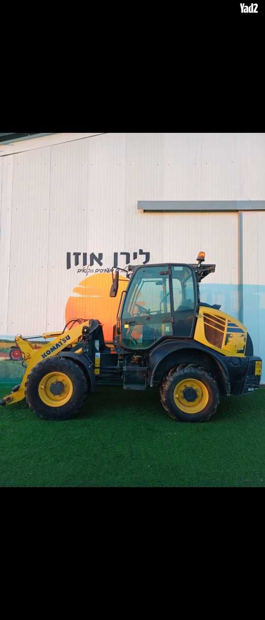 מודעת רכב מיני מעמיס