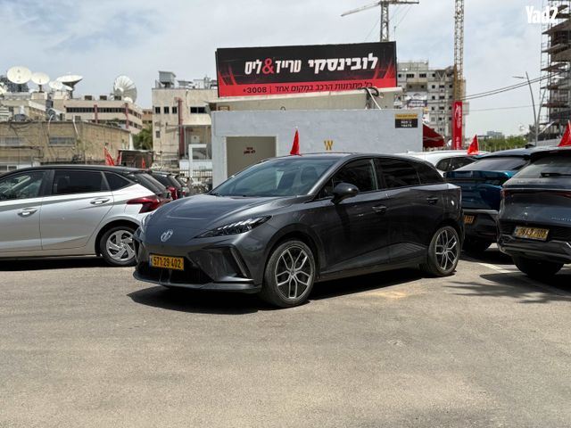 מודעת רכב אם ג'י MG4