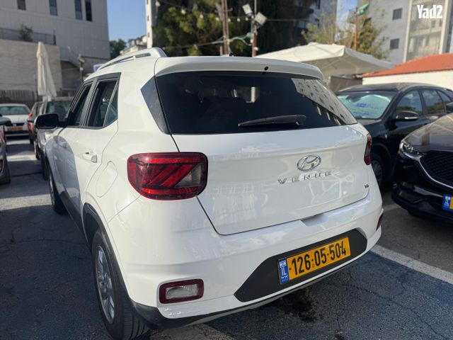מודעת רכב יונדאי וניו