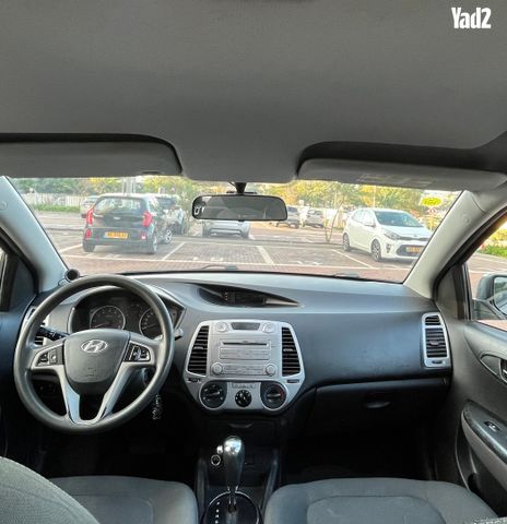 מודעת רכב יונדאי i20