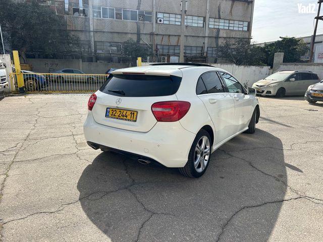 מודעת רכב מרצדס-בנץ A-class 2