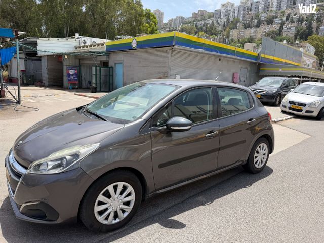 מודעת רכב פיג'ו 208