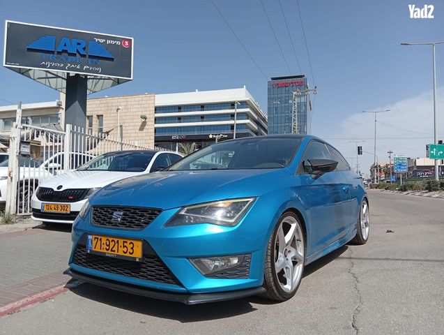 מודעת רכב סיאט לאון 2