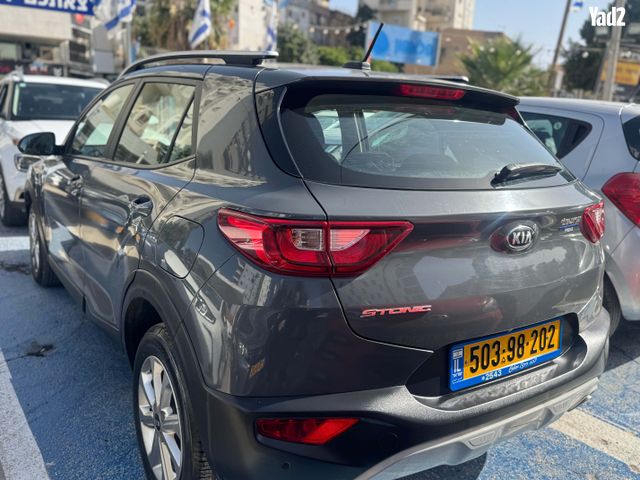 מודעת רכב קיה סטוניק
