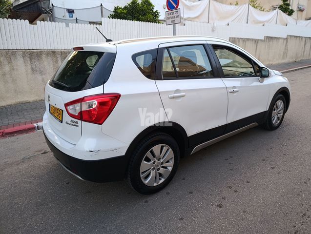 מודעת רכב סוזוקי SX4 3