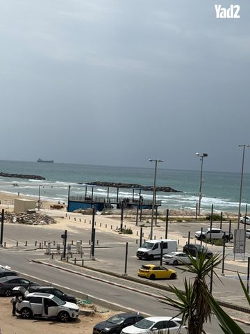 הנמל 5