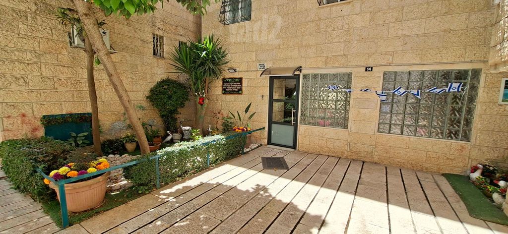 דירה למכירה בירושלים (תיווך) — 5