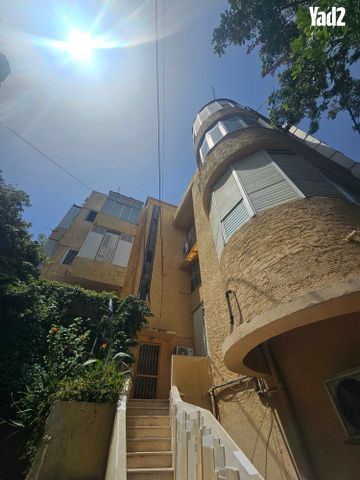 הדר עליון