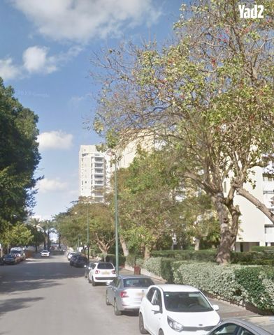 אליהו בית צורי 