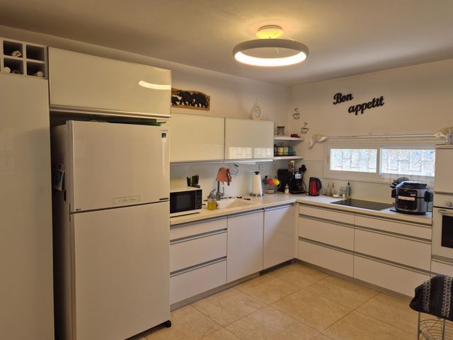 דירה למכירה בירושלים (תיווך) — 4