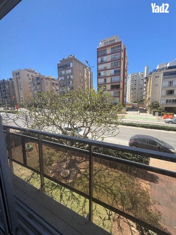 שדרות ז'בוטינסקי 
